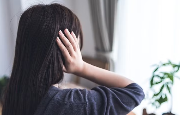 Tiếng ve kêu trong tai kéo dài: Dấu hiệu cảnh báo thính giác đang kém dần?