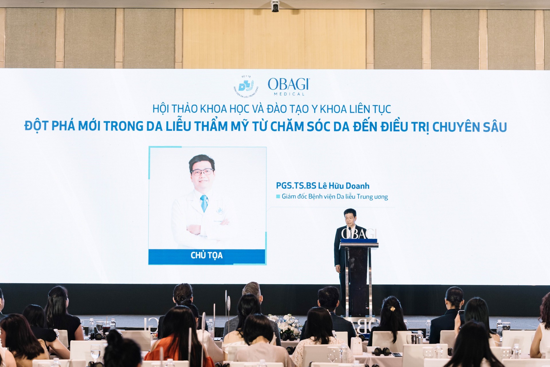 Obagi Medical đột phá trong da liễu thẩm mỹ và trao học bổng hỗ trợ bác sĩ trẻ Obagi Medical đột phá trong da liễu thẩm mỹ và trao học bổng hỗ trợ bác sĩ trẻ