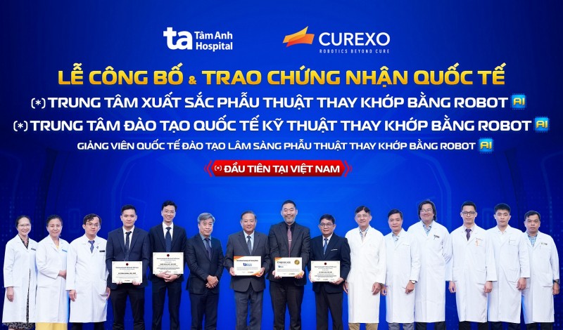 Bệnh viện Tâm Anh trở thành trung tâm quốc tế xuất sắc về thay khớp bằng robot AI