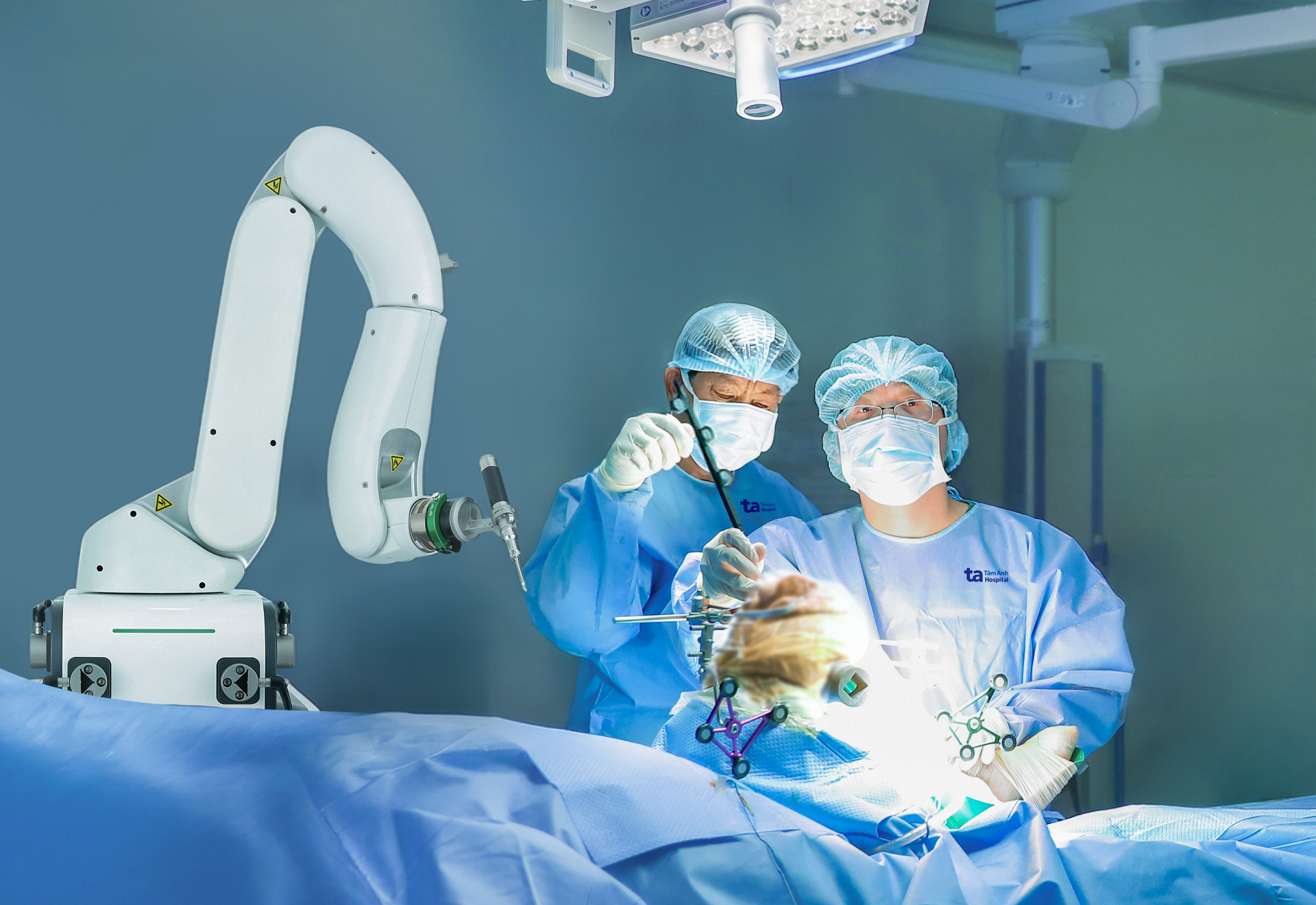 Bệnh viện Tâm Anh trở thành trung tâm quốc tế xuất sắc về thay khớp bằng robot AI