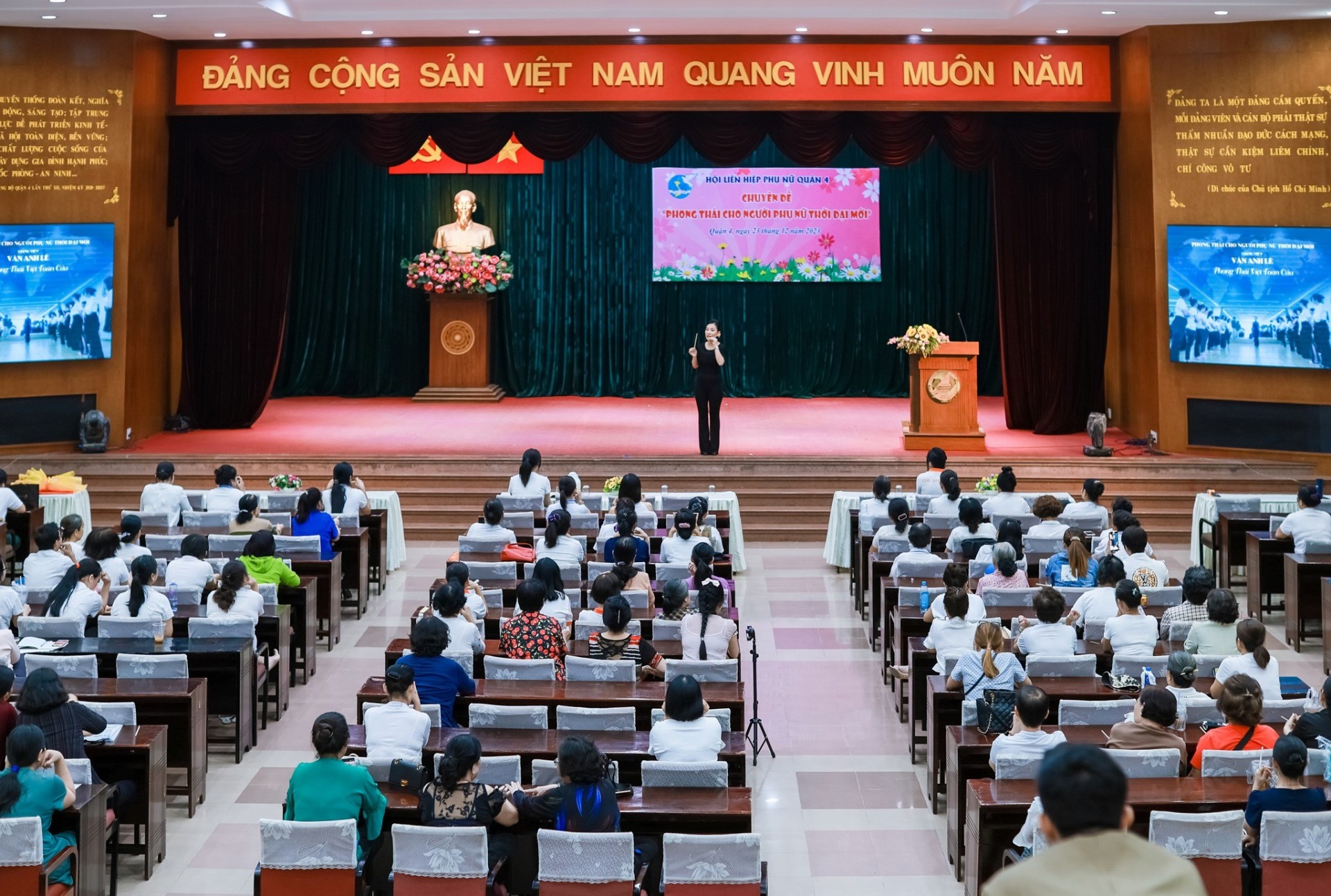 Kiến tạo phong thái phụ nữ Việt Nam: Hành trình từ khí chất nội tâm đến nhân hiệu bền vững