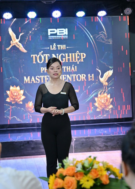 Kiến tạo phong thái phụ nữ Việt Nam: Hành trình từ khí chất nội tâm đến nhân hiệu bền vững