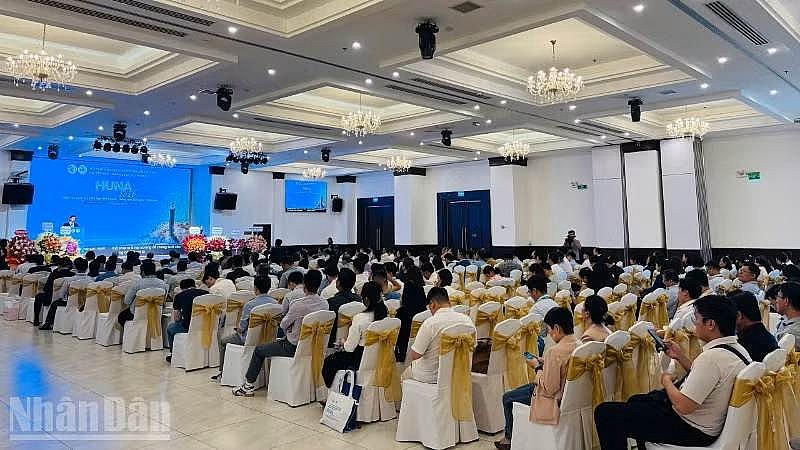 Hợp tác quốc tế nâng tầm Tiết niệu-Thận học Việt Nam