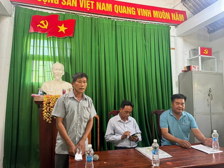Trao yêu thương, lan tỏa trách nhiệm cộng đồng, chung tay chăm lo người dân có hoàn cảnh khó khăn tại Buôn Đôn Trao yêu thương, lan tỏa trách nhiệm cộng đồng, chung tay chăm lo người dân có hoàn cảnh khó khăn tại Buôn Đôn
