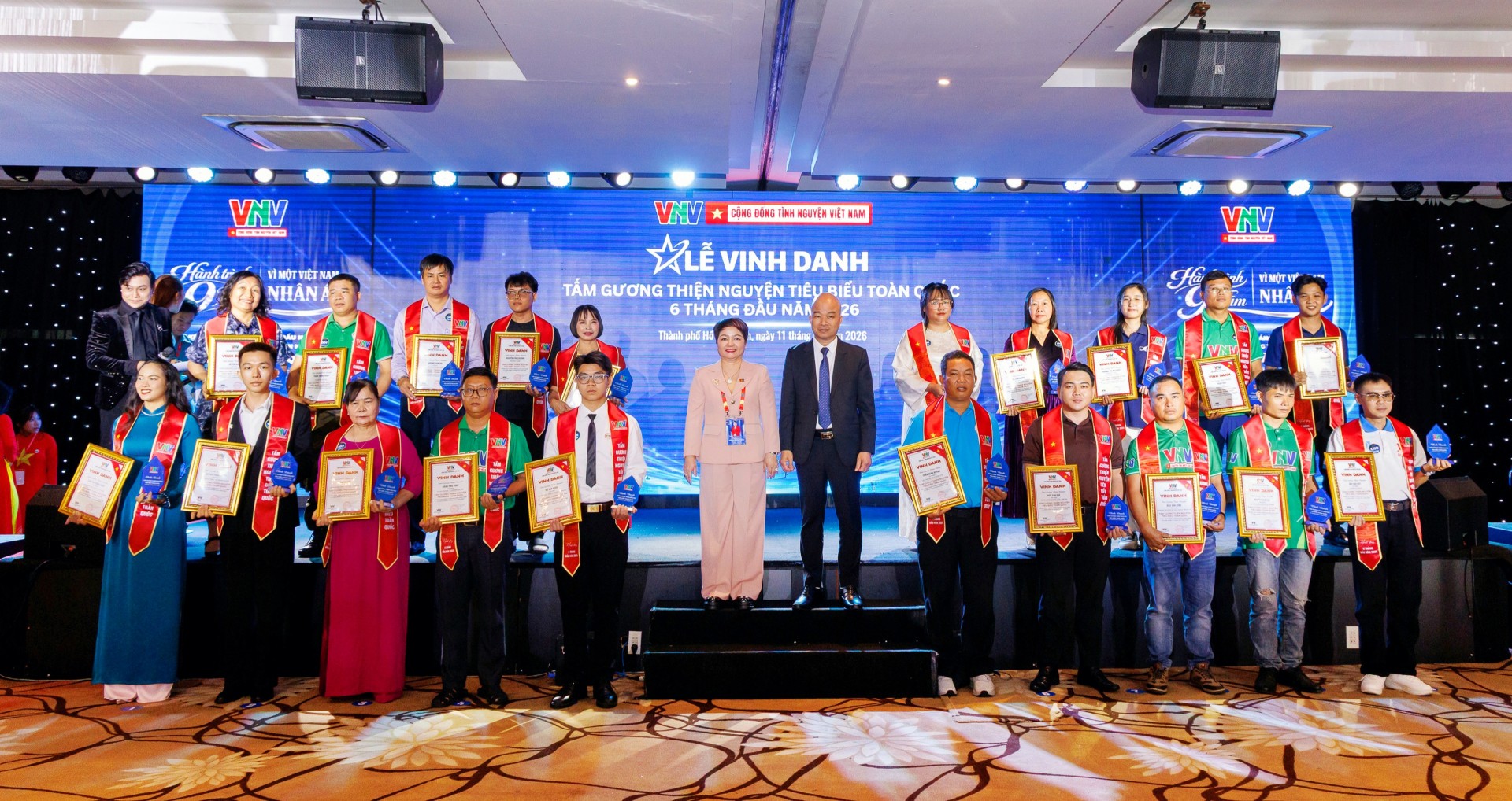 Hành trình 9 năm vì một Việt Nam nhân ái: Cộng đồng VNV sơ kết hoạt động và vinh danh các tấm gương thiện nguyện tiêu biểu toàn quốc