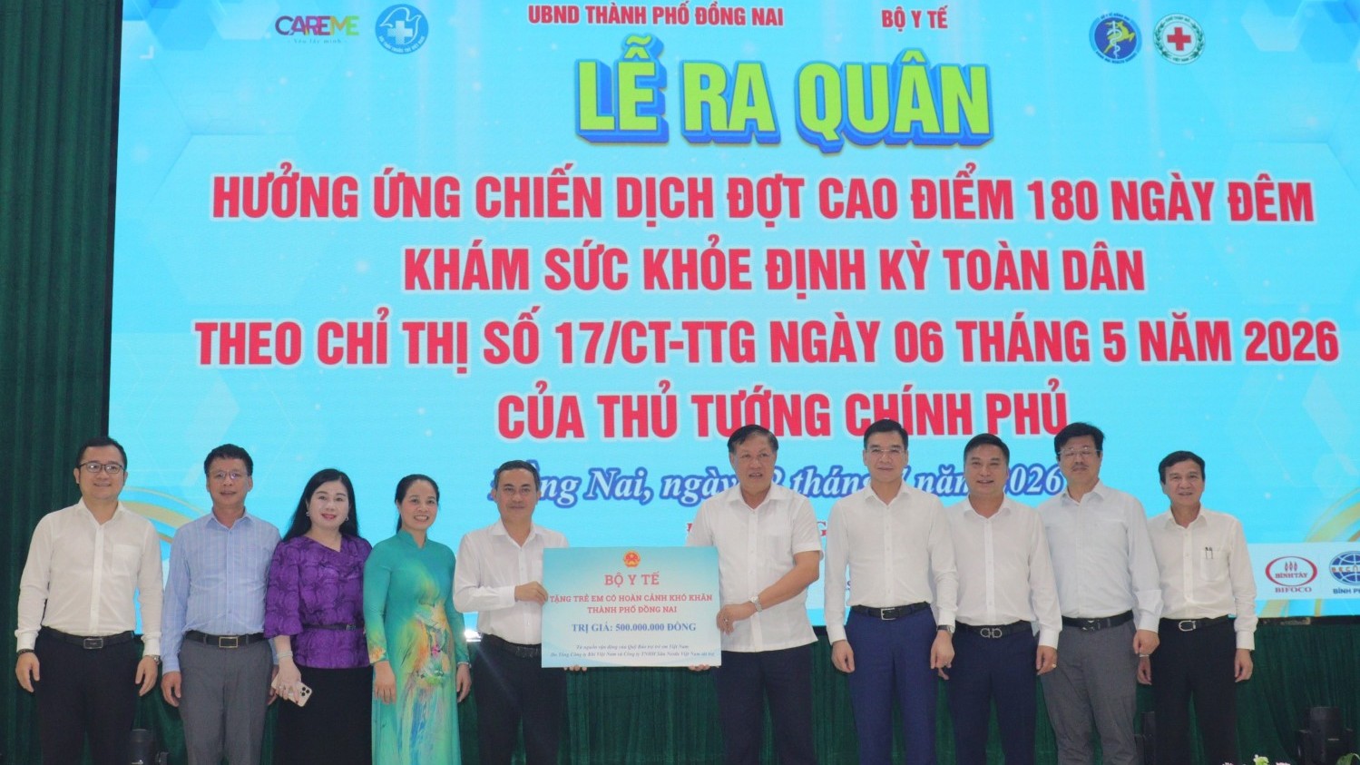 Thứ trưởng Bộ Y tế Đỗ Xuân Tuyên phát động chiến dịch khám sức khỏe toàn dân tại Đồng Nai