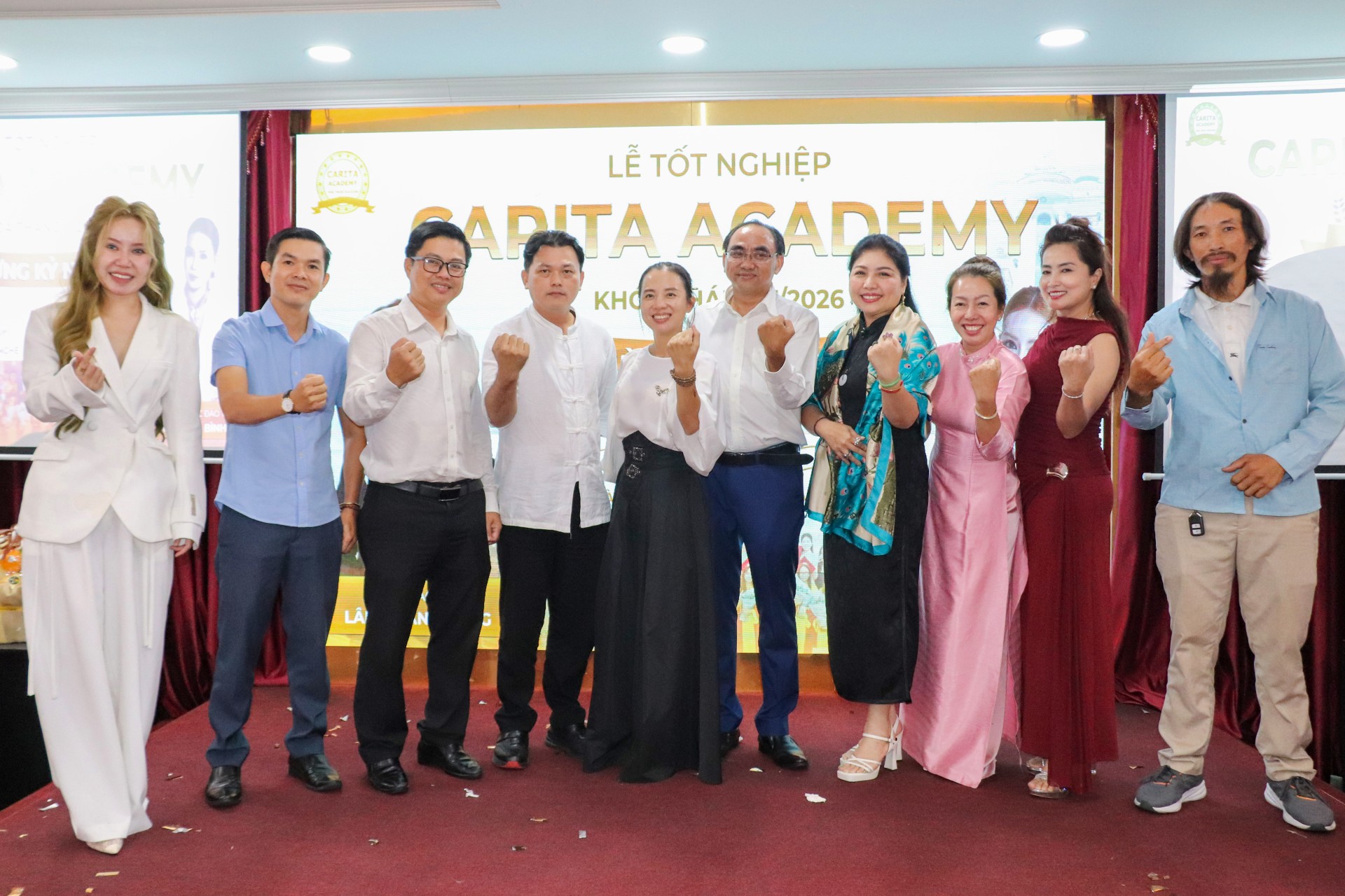 TP.HCM: Trung tâm Đào tạo Thẩm mỹ Carita Academy tổ chức lễ tốt nghiệp cho học viên nghề chăm sóc sắc đẹp TP.HCM: Trung tâm Đào tạo Thẩm mỹ Carita Academy tổ chức lễ tốt nghiệp cho học viên nghề chăm sóc sắc đẹp