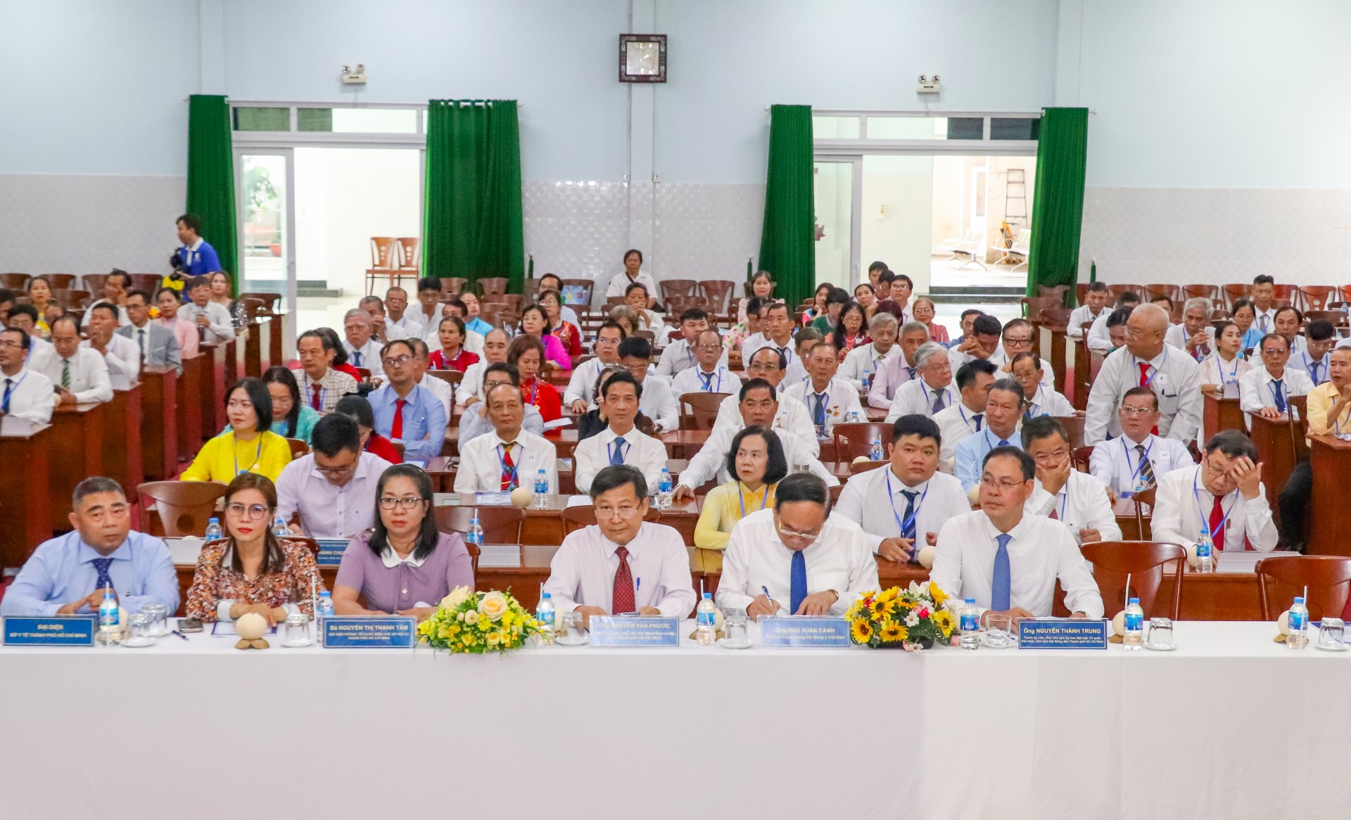 Đại hội đại biểu Hội Đông y TP.HCM lần thứ I: TS.BS Trương Thị Ngọc Lan được bầu làm Chủ tịch Đại hội đại biểu Hội Đông y TP.HCM lần thứ I: TS.BS Trương Thị Ngọc Lan được bầu làm Chủ tịch