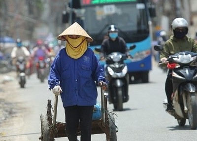 Yếu tứ chi sau lao động dưới trời nắng: Dấu hiệu cảnh báo hạ kali máu không nên chủ quan