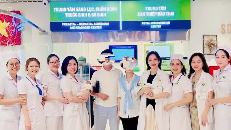 13 tuần làm nên điều kỳ diệu cho cặp song thai từng đứng trước ranh giới sinh tử