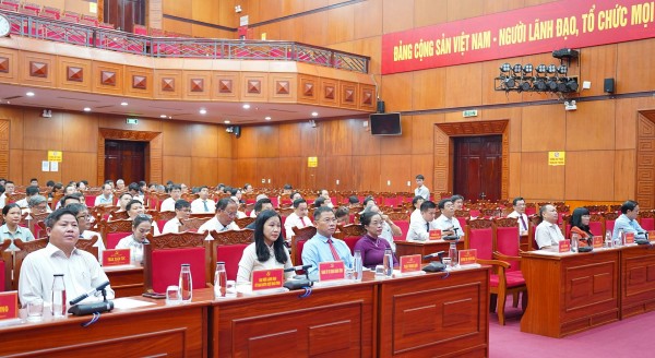 Đắk Lắk: Công bố các quyết định về công tác cán bộ