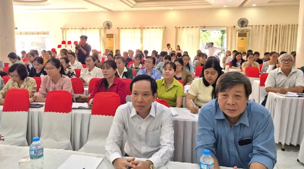 Không để những bữa ăn bán trú tiềm ẩn rủi ro