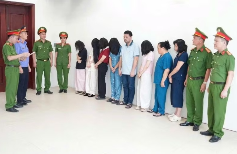 Bộ Y tế chỉ đạo xử lý nghiêm vụ Phòng khám bơm sữa đậu nành tạo mủ giả, lừa chữa bệnh giá cao Bộ Y tế chỉ đạo xử lý nghiêm vụ Phòng khám bơm sữa đậu nành tạo mủ giả, lừa chữa bệnh giá cao