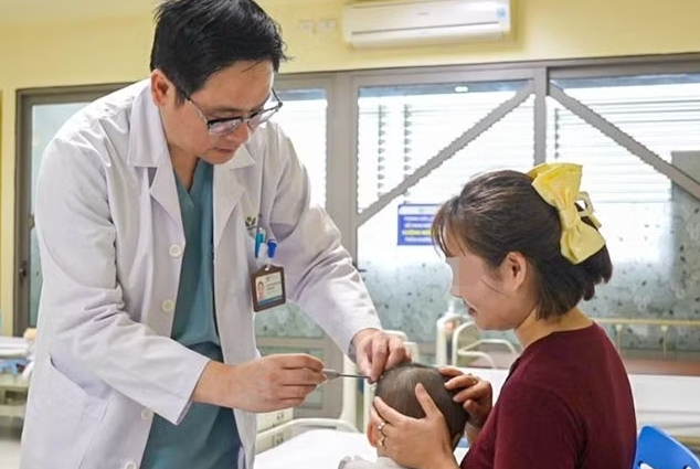 Bước tiến trong điều trị dị tật sọ mặt: Mỗi ngày kéo giãn xương 1mm thay thế đại phẫu Bước tiến trong điều trị dị tật sọ mặt: Mỗi ngày kéo giãn xương 1mm thay thế đại phẫu