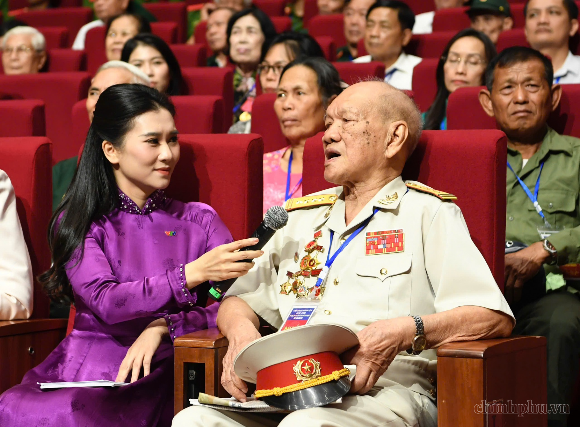 Những hình ảnh xúc động tại Hội nghị tri ân người có công với cách mạng toàn quốc năm 2026