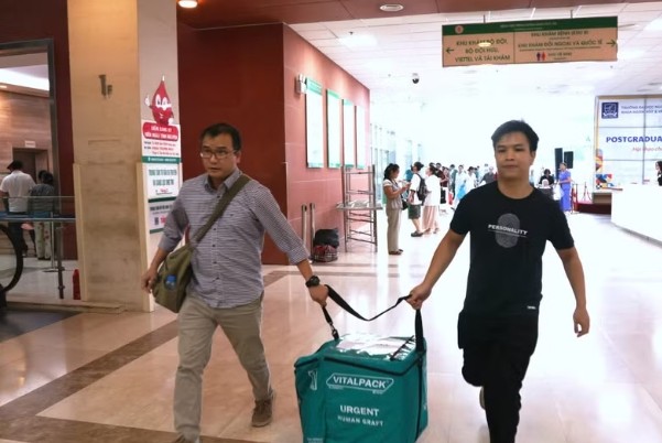 Chạy đua với "thời gian vàng" để trao cơ hội sống từ 2 nguồn tạng hiến