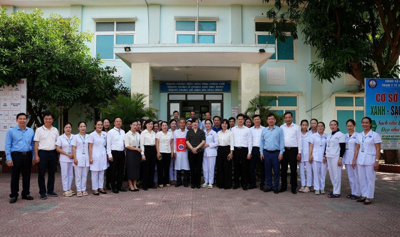 Tri ân quá khứ – Chăm lo sức khỏe hôm nay