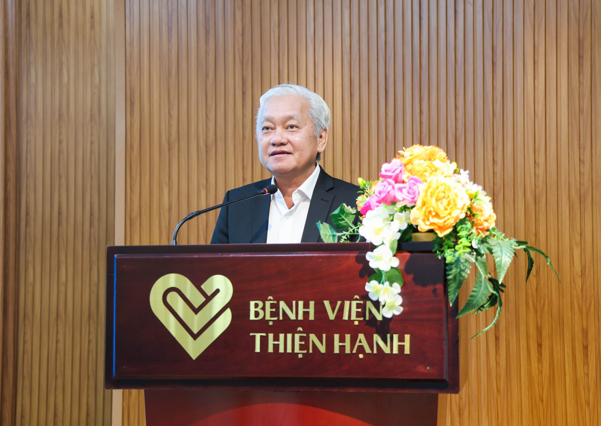 Hội thảo cập nhật kiến thức về thuốc cản quang, tương phản từ trong chẩn đoán hình ảnh Hội thảo cập nhật kiến thức về thuốc cản quang, tương phản từ trong chẩn đoán hình ảnh