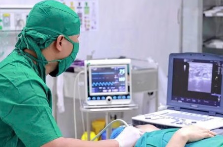 Gắn kết và đồng cảm giữa thầy thuốc và bệnh nhân