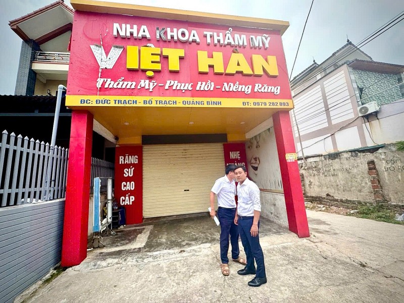Quảng Trị: Phát huy vai trò của chính quyền địa phương hai cấp trong quản lý hoạt động nha khoa, bảo vệ sức khỏe Nhân dân Quảng Trị: Phát huy vai trò của chính quyền địa phương hai cấp trong quản lý hoạt động nha khoa, bảo vệ sức khỏe Nhân dân