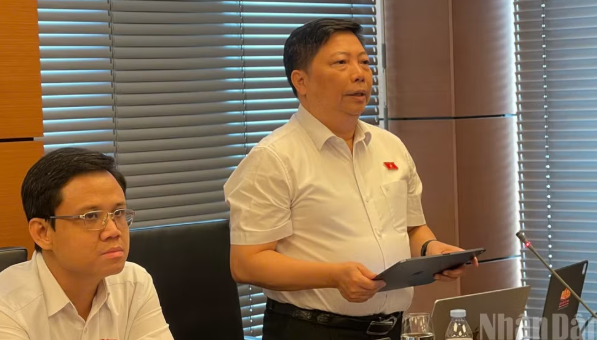 Đề xuất cơ chế thu hút nhân lực, nâng cao chất lượng y tế