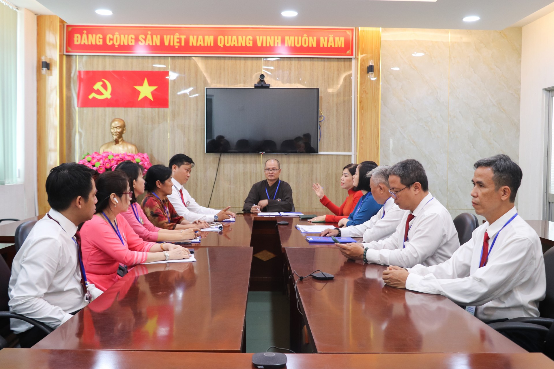 Hội Đông y phường Cầu Kiệu ra mắt, định hướng phát triển gắn với chuyển đổi số Hội Đông y phường Cầu Kiệu ra mắt, định hướng phát triển gắn với chuyển đổi số