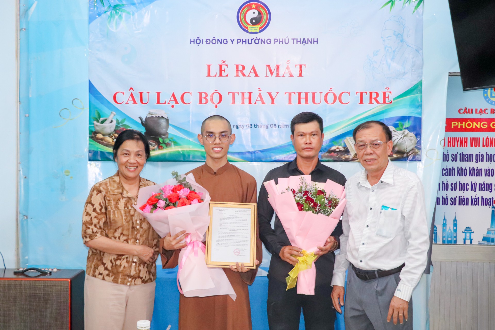 TP.HCM: Ra mắt Câu lạc bộ Thầy Thuốc Trẻ phường Phú Thạnh TP.HCM: Ra mắt Câu lạc bộ Thầy Thuốc Trẻ phường Phú Thạnh