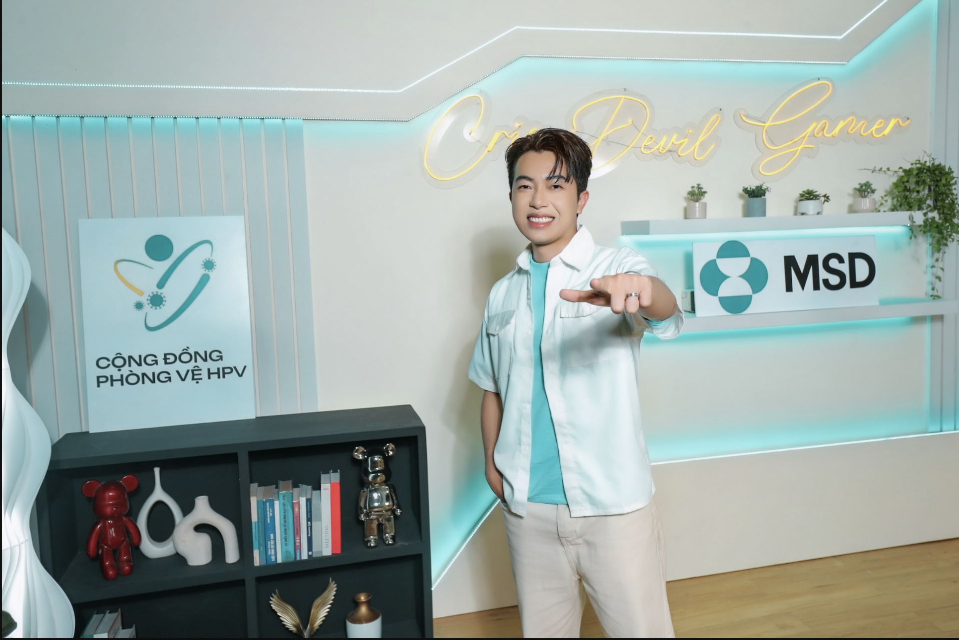 Cris Phan đồng hành cùng MSD Việt Nam lan tỏa chiến dịch nâng cao nhận thức về HPV đầu tiên dành riêng cho nam giới Cris Phan đồng hành cùng MSD Việt Nam lan tỏa chiến dịch nâng cao nhận thức về HPV đầu tiên dành riêng cho nam giới