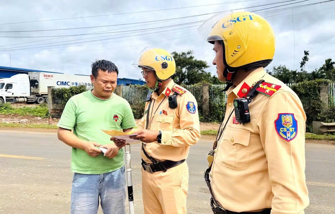 Đắk Lắk: Bảo đảm an toàn giao thông dịp Lễ hội sầu riêng năm 2026 Đắk Lắk: Bảo đảm an toàn giao thông dịp Lễ hội sầu riêng năm 2026