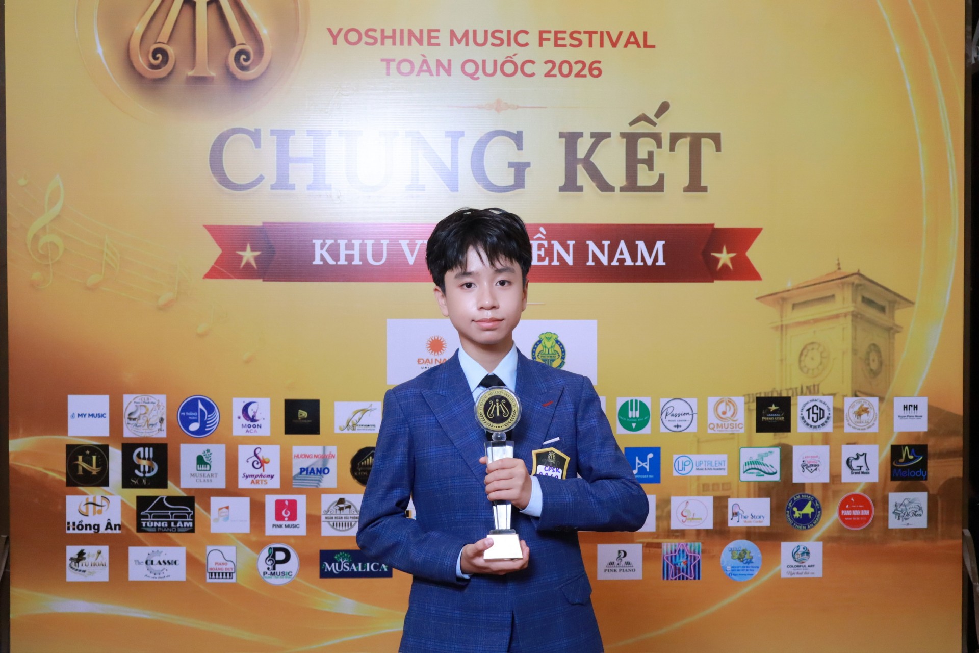 13 tuổi - Nguyễn Thái An chinh phục 99/100 điểm tại Yoshine Music Festival 2026: Hành trình từ đam mê đến bản lĩnh sân khấu