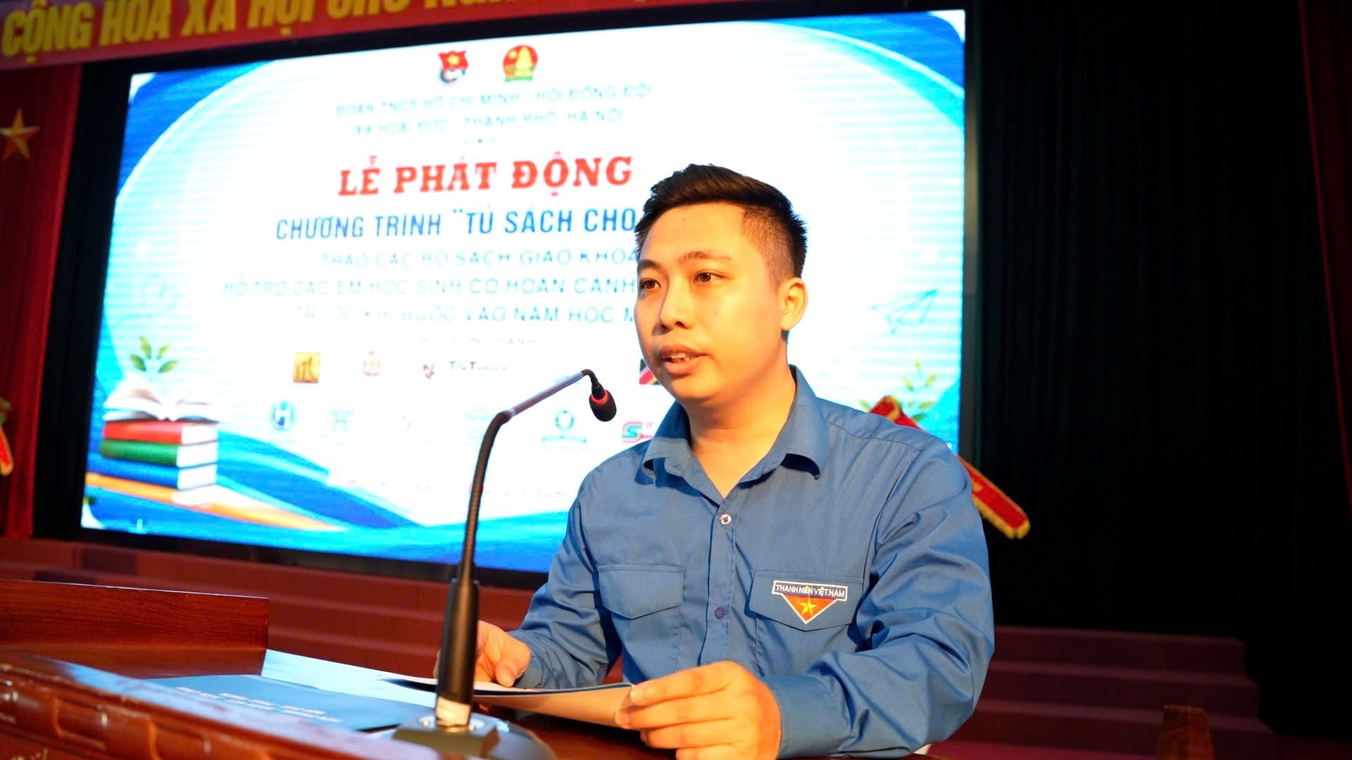 Lan tỏa tình yêu thương trước năm học mới: Lễ phát động chương trình Lan tỏa tình yêu thương trước năm học mới: Lễ phát động chương trình