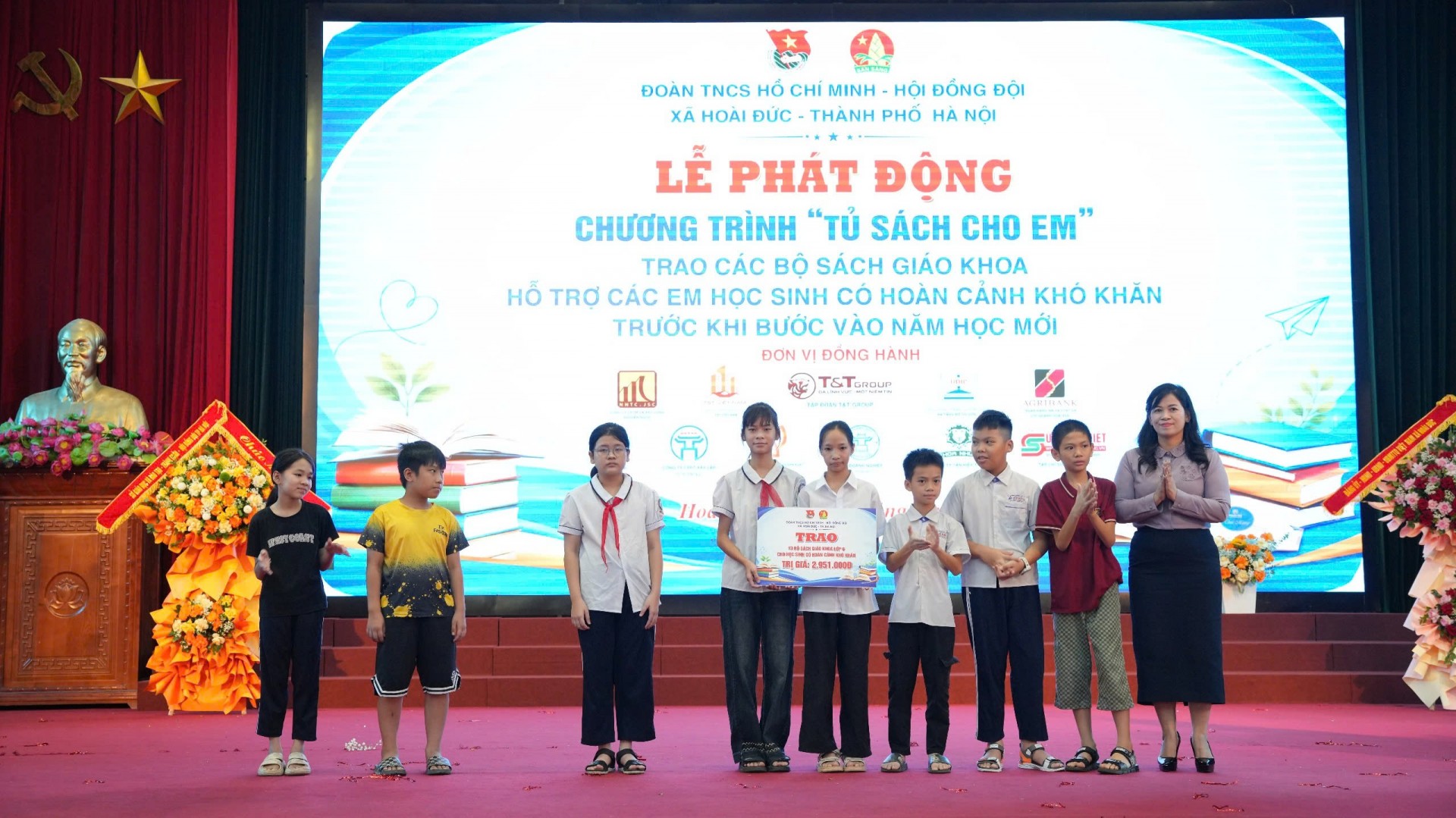 Lan tỏa tình yêu thương trước năm học mới: Lễ phát động chương trình Lan tỏa tình yêu thương trước năm học mới: Lễ phát động chương trình
