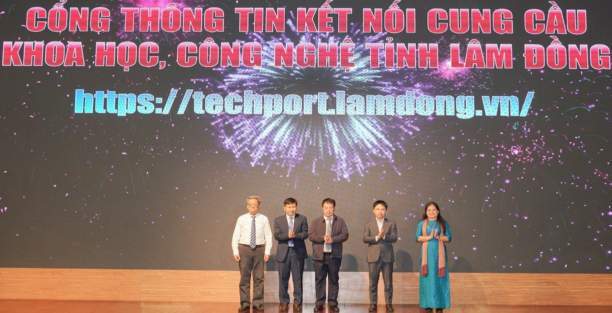 Lâm Đồng: Đẩy mạnh ứng dụng trí tuệ nhân tạo trong cơ quan hành chính nhà nước