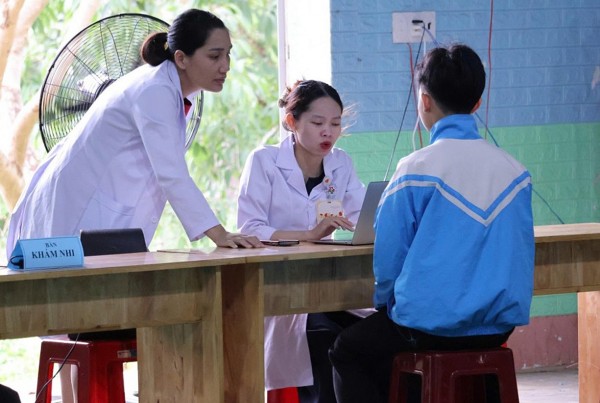 Lâm Đồng: Đẩy nhanh tiến độ khám sức khỏe định kỳ, khám sàng lọc miễn phí cho người dân