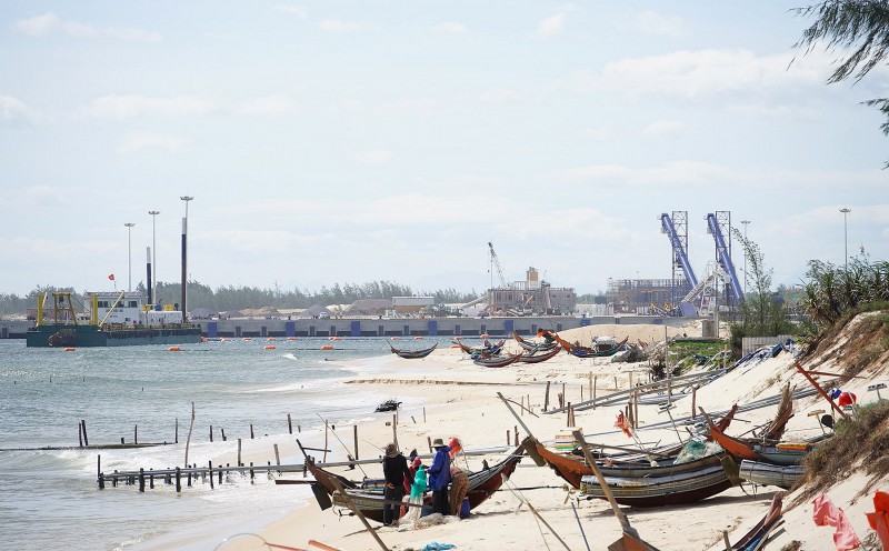 Quảng Trị: Phó Chủ tịch UBND tỉnh Lê Đức Tiến kiểm tra, tháo gỡ vướng mắc tại Dự án Khu bến cảng Mỹ Thủy Quảng Trị: Phó Chủ tịch UBND tỉnh Lê Đức Tiến kiểm tra, tháo gỡ vướng mắc tại Dự án Khu bến cảng Mỹ Thủy