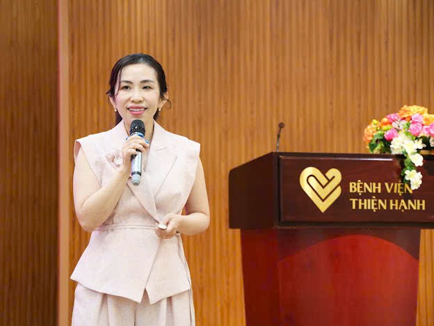 Đắk Lắk: Hội thảo cập nhật kiến thức về quản lý sức khoẻ phụ nữ thời hiện đại Đắk Lắk: Hội thảo cập nhật kiến thức về quản lý sức khoẻ phụ nữ thời hiện đại