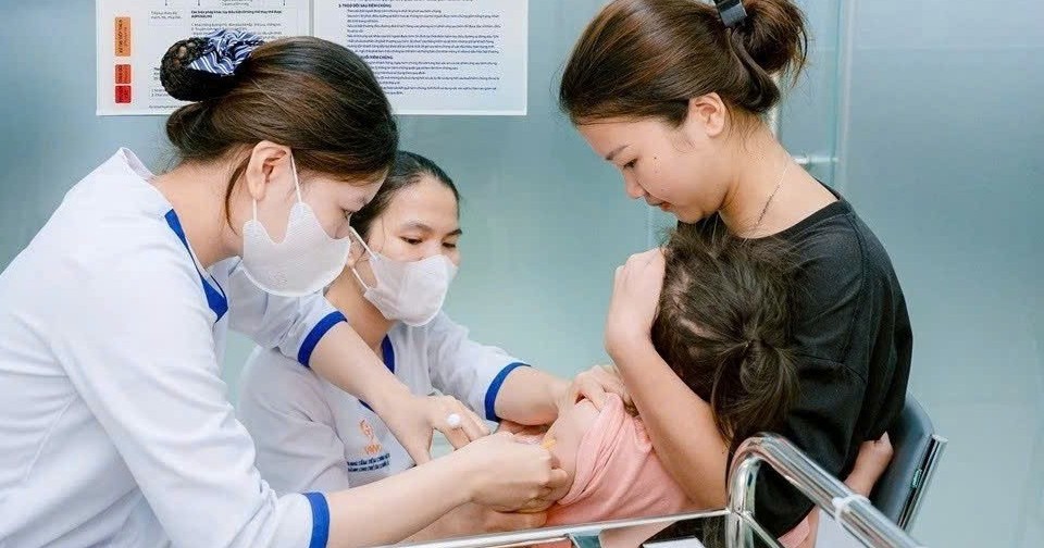 Tay chân miệng gia tăng, đáng lo sự lưu hành của EV71