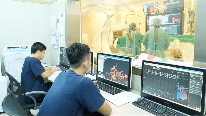Khơi thông các nguồn lực tài chính hướng tới bảo hiểm y tế toàn dân Khơi thông các nguồn lực tài chính hướng tới bảo hiểm y tế toàn dân