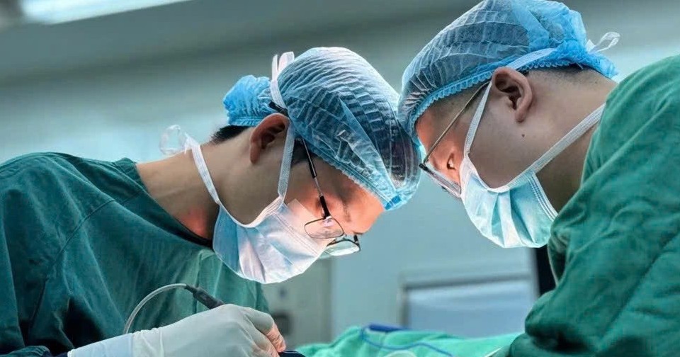 Cảnh báo biến chứng thẩm mỹ dai dẳng sau can thiệp vùng ngực