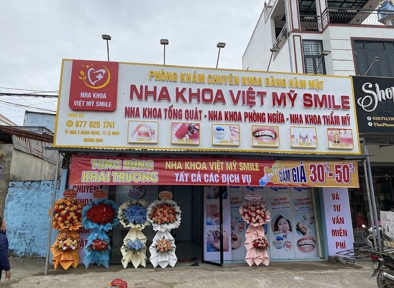 Quảng Trị: Sở Y tế tỉnh Quảng Trị xử phạt hàng loạt nha khoa không phép, tiếp tục tăng cường hậu kiểm và xử lý sau xử phạt nếu không chấp hành