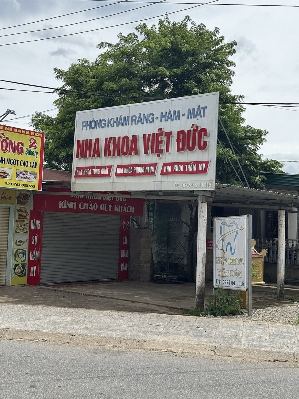 Quảng Trị: Sở Y tế tỉnh Quảng Trị xử phạt hàng loạt nha khoa không phép, tiếp tục tăng cường hậu kiểm và xử lý sau xử phạt nếu không chấp hành