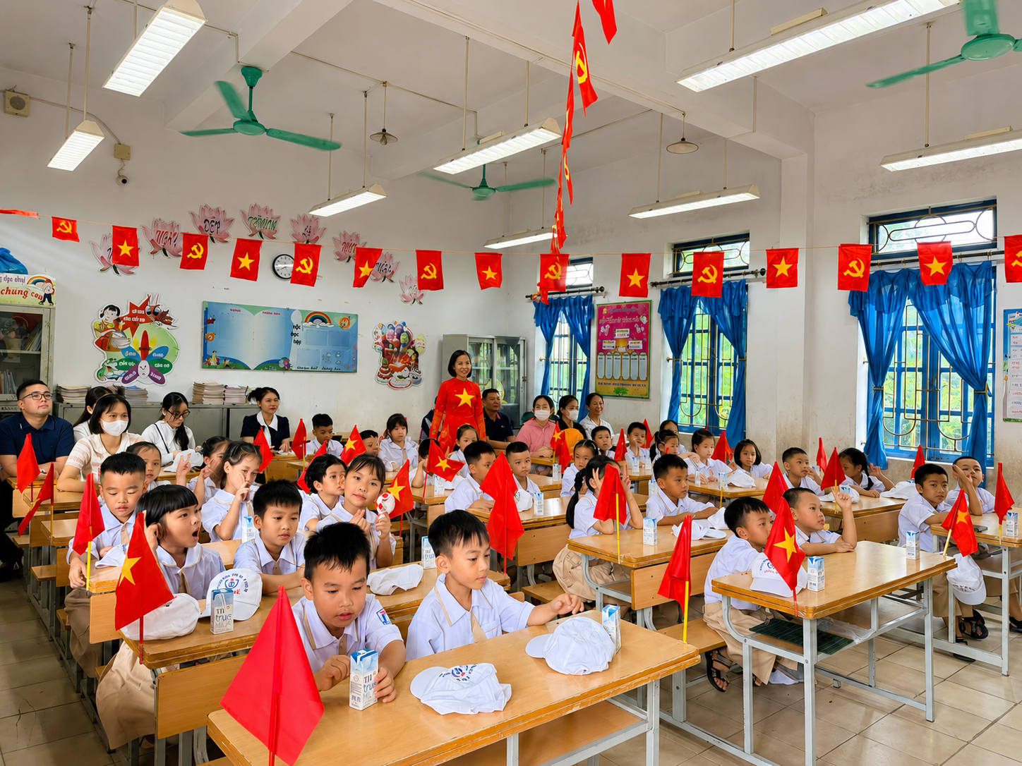Trường Tiểu học Thái Thụy 2 khai giảng năm học đầu tiên sau khi thành lập Trường Tiểu học Thái Thụy 2 khai giảng năm học đầu tiên sau khi thành lập