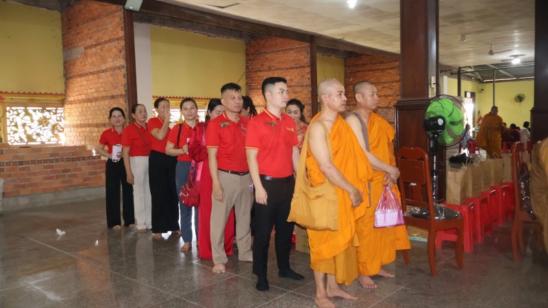 Đồng Tháp: Vu Lan báo hiếu – Lan tỏa nghĩa tình từ Tịnh xá Ngọc Thạnh Đồng Tháp: Vu Lan báo hiếu – Lan tỏa nghĩa tình từ Tịnh xá Ngọc Thạnh