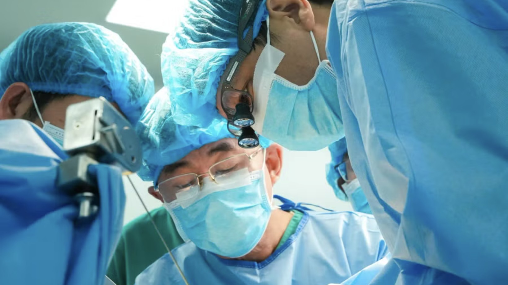 Thực hiện thành công ca ghép gan đầu tiên tại Bệnh viện Thống Nhất