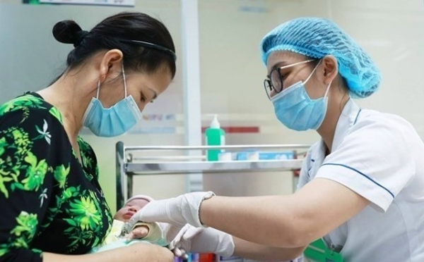Nhân viên y tế được hưởng phụ cấp ưu đãi nghề như thế nào?