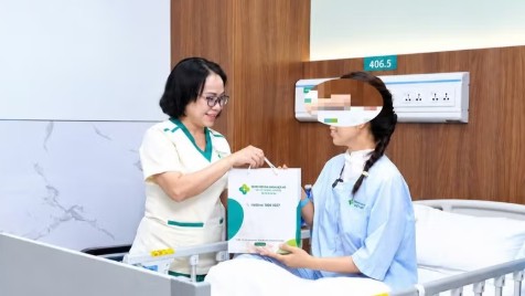 Đừng chủ quan với bướu giáp khi còn trẻ