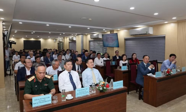 Từ 1.000 ca vi phẫu, hướng tới làm chủ những kỹ thuật chuyên sâu Từ 1.000 ca vi phẫu, hướng tới làm chủ những kỹ thuật chuyên sâu