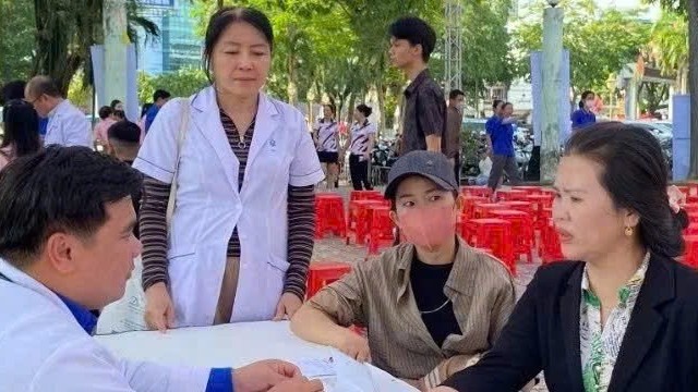 Chủ động chăm sóc và nâng cao sức khỏe toàn dân