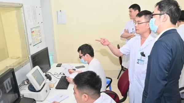 Bệnh viện Phổi Trung ương thúc đẩy hợp tác chuyên môn với chuyên gia phẫu thuật lồng ngực Nhật Bản