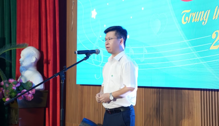 Hơn 2.300 phần quà dành tặng bệnh nhi tại Bệnh viện Nhi Trung ương Hơn 2.300 phần quà dành tặng bệnh nhi tại Bệnh viện Nhi Trung ương